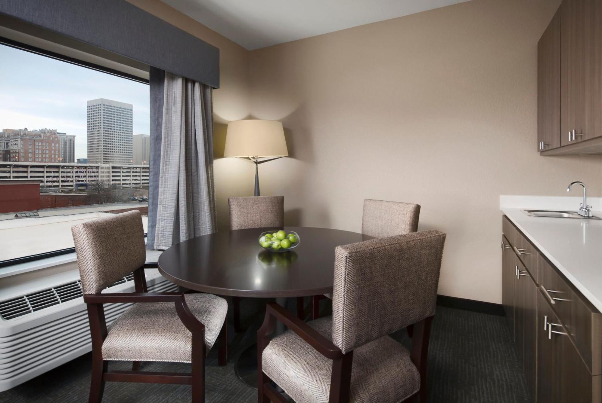 Holiday Inn Express & Suites Oklahoma City Downtown - Bricktown By Ihg Exteriér fotografie