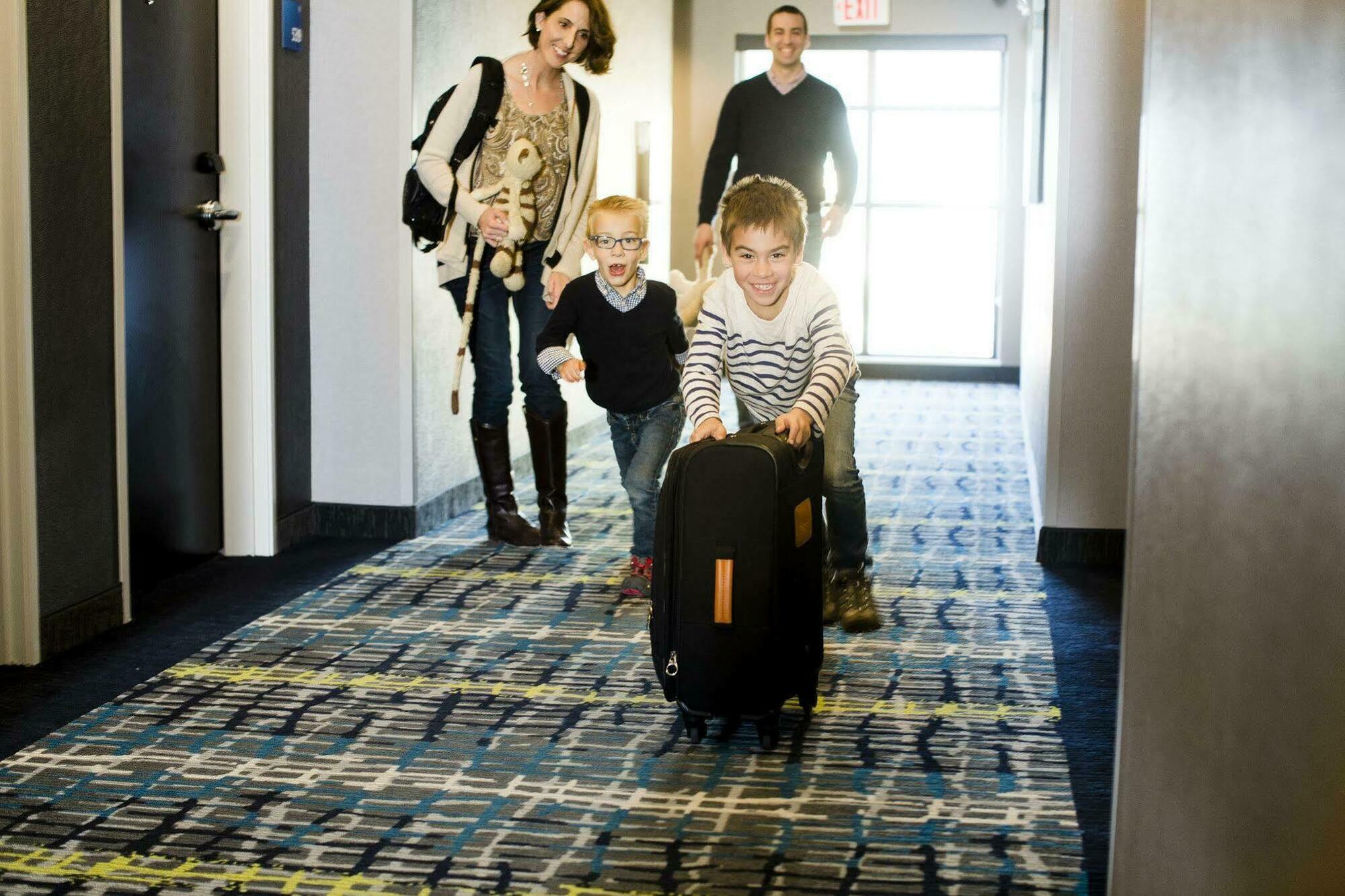 Holiday Inn Express & Suites Oklahoma City Downtown - Bricktown By Ihg Exteriér fotografie